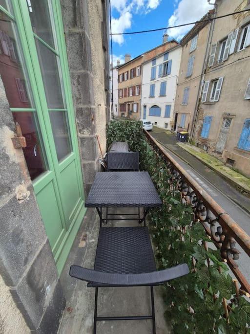 Apartment #panoramique#t3#balcon#thiers# *
